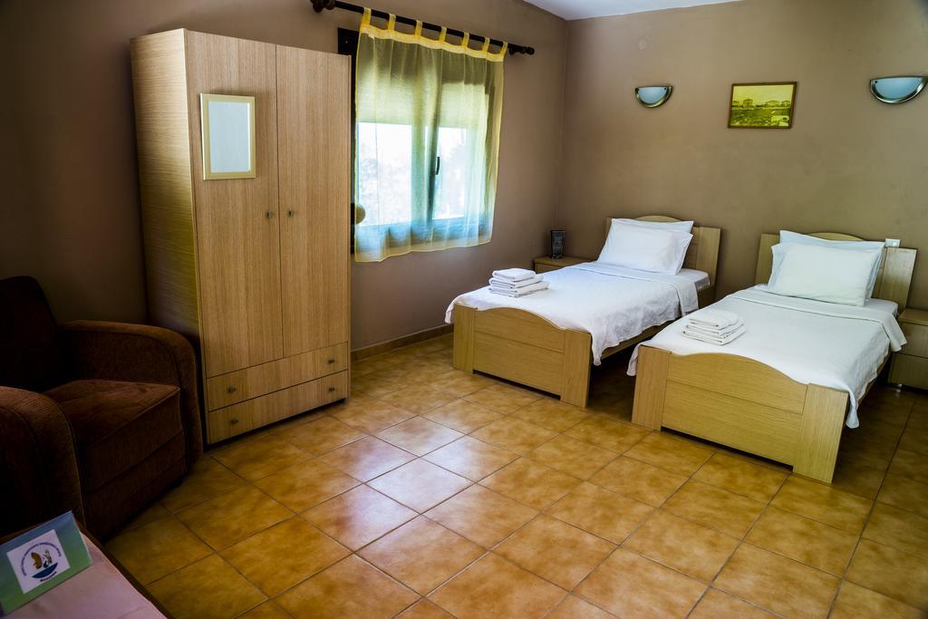 Porto Lagos Rooms Экстерьер фото